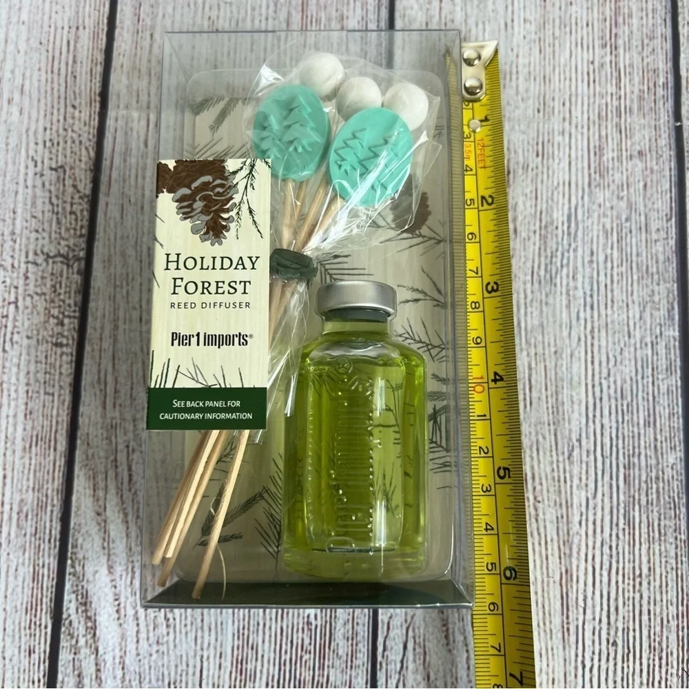 Pier 1 Reed Diffuser Holiday Forest NIB
